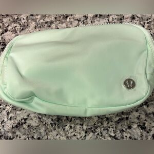 Lululemon Everyday Belt Bag 1L